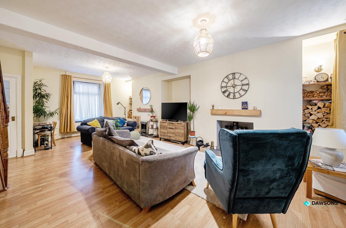 Gilbert Crescent, Llanelli, SA15 3RB